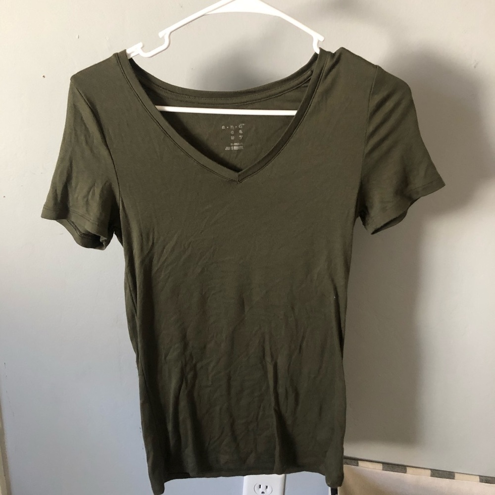 Navy green v-neck tee